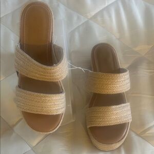 Universal Thread Cream Espadrille Sandals